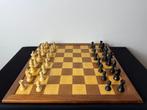 Schaakspel - Prachtig vintage schaakspel met houten Staunton