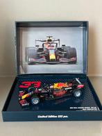 Minichamps 1:43 - Modelauto - Max Verstappen World Champion, Nieuw