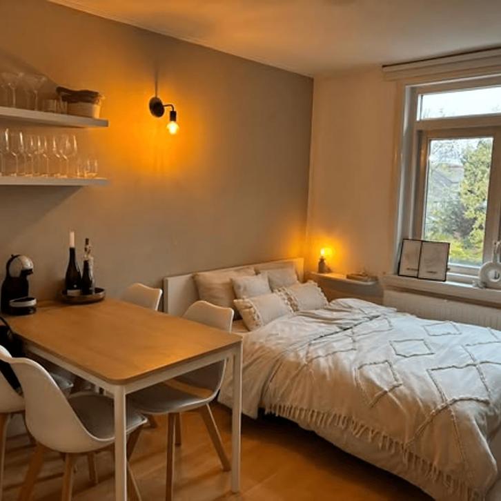 Kamer met wasmachine en all-in prijs, Huizen en Kamers, Kamers te huur, Minder dan 20 m², Nijmegen