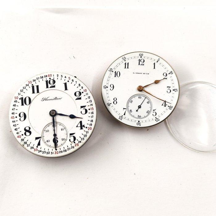 Hamilton / L. Leroy - 2 Pocket Watch Movements, Antiek en Kunst, Antiek | Klokken