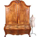 Reusachtig Hollands Louis Seize kabinet ca1770 in blond blo, Antiek en Kunst, Ophalen of Verzenden