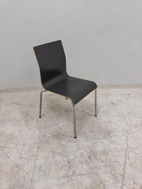 Casala Noa 4poot kantinestoel grijs, zwart en wit, Zakelijke goederen, Kantoor en Winkelinrichting | Kantoormeubilair en Inrichting