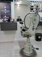 Kappersstoel - Diamond Stoel - Gietijzer, Chroom, Rubber -