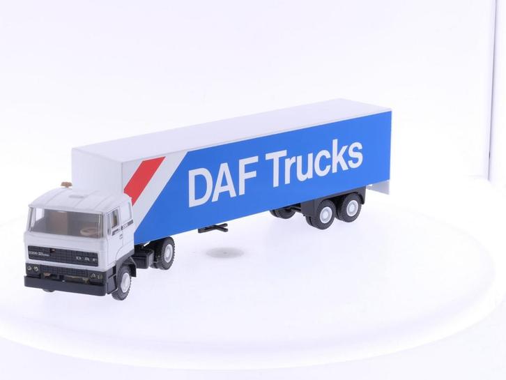 Schaal 1:50 Lion Car DAF 2800-3300  DAF Trucks trekker me..., Hobby en Vrije tijd, Modelauto's | 1:50, Zo goed als nieuw, Ophalen of Verzenden