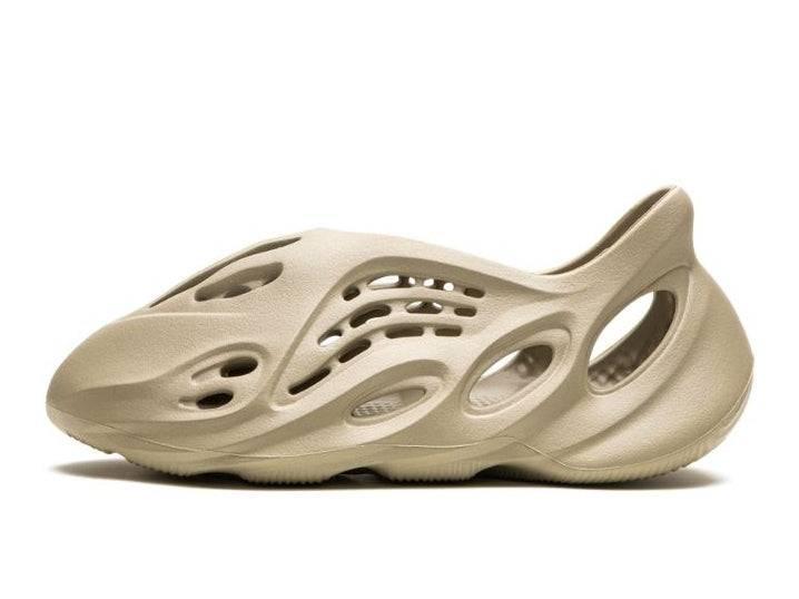 Adidas Yeezy Foam Runner Stone Salt - Maat 48.5 EU, Kleding | Heren, Schoenen, Ophalen of Verzenden