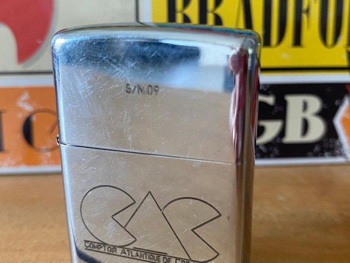 Zippo - COMPTOIR ATLANTIQUE DE CREATIONS - Zonder, Verzamelen, Rookartikelen, Aanstekers en Luciferdoosjes