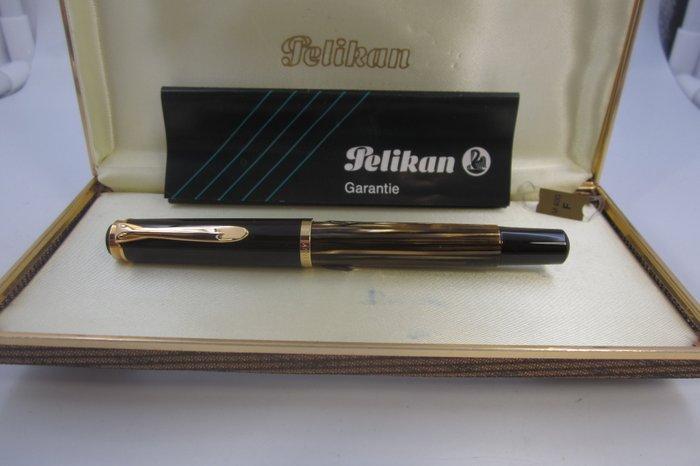 Pregiata Pelikan tartaruga M400 - Pennino in oro 14ct. -, Verzamelen, Pennenverzamelingen