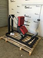 Technogym Pure Strength Calf, Nieuw