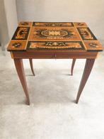 Middentafel - Hout - Juwelenkist met carillon