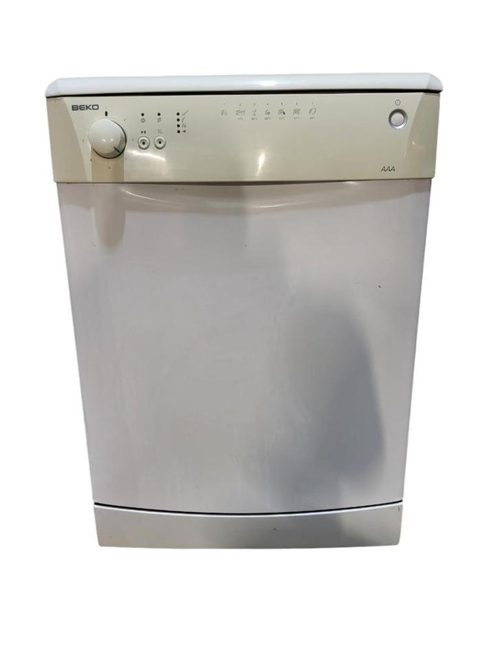 Beko Dfn3730 - Vrijstaande Vaatwasser - Wit, Witgoed en Apparatuur, Vaatwasmachines, Zo goed als nieuw, 85 tot 90 cm, Ophalen of Verzenden