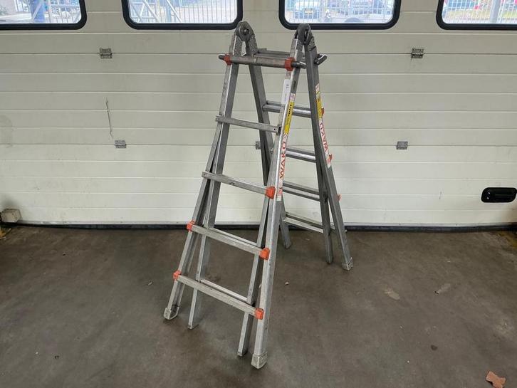 Online veiling: Waku, 2x5, Vouwladder, Doe-het-zelf en Verbouw, Ladders en Trappen, Gebruikt