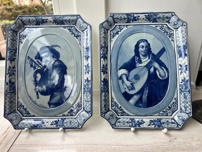 Tegel (2) - Mettlach Villeroy Boch - 1850-1900 -, Antiek en Kunst, Antiek | Glas en Kristal