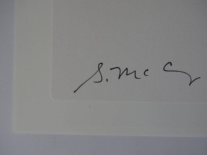 Steve McCurry (1950–) - Man walks behind an elephant, Antiek en Kunst, Kunst | Designobjecten