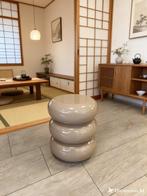 Japandi Taupe - Bijzettafel - Magnesiumoxide, Antiek en Kunst