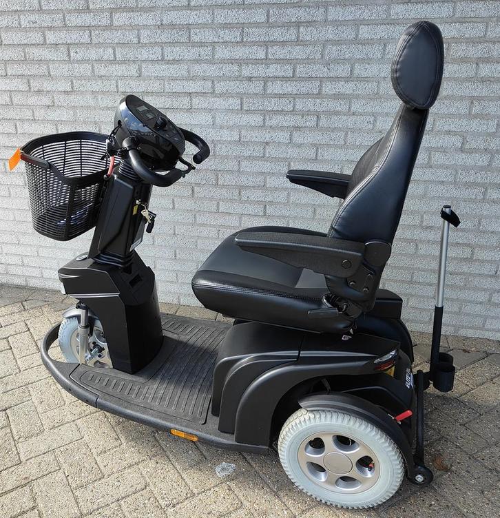 Meyra ook voor huren van scootmobiel / rolstoel, Diversen, Rolstoelen, Nieuw, Ophalen