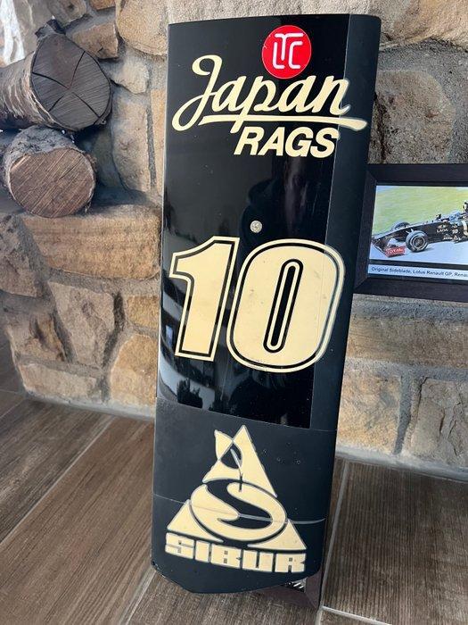 Auto-onderdeel (1) - Lotus - Lotus Renault R31 Sidepod - Na, Verzamelen, Automerken, Motoren en Formule 1