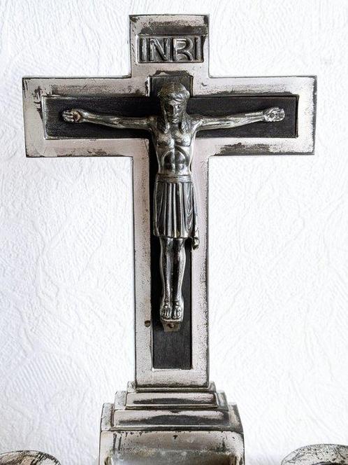 Art Deco Crucifix - Metaal, Verzilverd - 1920-1930 - altaar, Antiek en Kunst, Antiek | Boeken en Bijbels