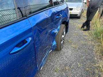 Van lichte kras tot zware schade – wij toveren je auto terug beschikbaar voor biedingen