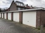 Garagebox te huur Fokkerstraat Badhoevedorp € 225,- pm, Huizen en Kamers, Garages en Parkeerplaatsen