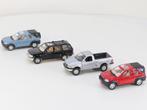 1:24   Set 4x diverse autos #GS01 (Bburago, Automodellen), Hobby en Vrije tijd, Modelauto's | 1:24, Ophalen of Verzenden, Gebruikt
