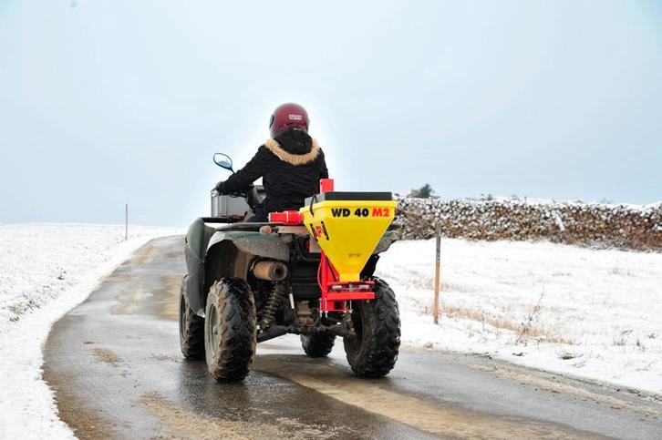 Elektrische zoutstrooier voor tractor, quad of auto, 40 ltr, Zakelijke goederen, Machines en Bouw | Onderhoud en Reiniging, Ophalen of Verzenden