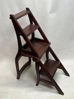 Trapje - bibliotheektrap / stoel - Hout - elegante stoel