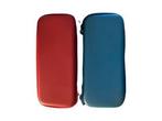 Nintendo Switch Case Rood/Blauw (Switch Accessoires), Spelcomputers en Games, Ophalen of Verzenden, Zo goed als nieuw