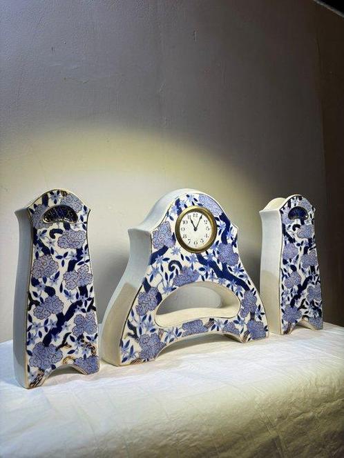 Klok - A.M.C. - Art Deco - Art Deco aardewerk klokkenstel -, Antiek en Kunst, Antiek | Glas en Kristal