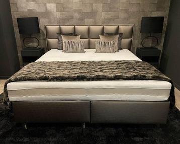 Boxspring Tripoli beschikbaar voor biedingen