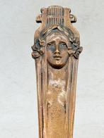 Decoratief ornament - Frankrijk - Musa Eurídice