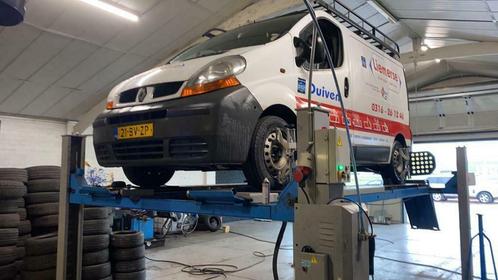 ZOMERBANDEN 205 40 17  altijd op voorraad bellen is sneller, Auto-onderdelen, Banden en Velgen, Band(en), Gebruikt, Zomerbanden