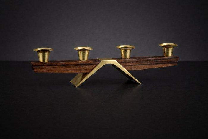 Kaarsenhouder - Messing, Hout - Deense moderne architectuur, Antiek en Kunst, Curiosa en Brocante
