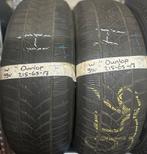 2x215-65-17 Dunlop Winter 5mm €40 per band 215 65 17, Auto-onderdelen, Banden en Velgen, Ophalen, 17 inch, Winterbanden, Band(en)