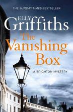 The Vanishing Box 9781784297022 Elly Griffiths, Boeken, Verzenden, Gelezen, Elly Griffiths