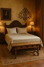 Salontafel - Eettafel van massief hout in Spaanse stijl -