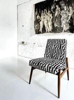 Zamojskie Fabryki Mebli - Stoel - 300-223 - Canvas - Kirkby