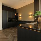 Penthouse met twee slaapkamers en balkon gevonden in Zwijndr, Huizen en Kamers, (Studenten)kamer, Direct bij eigenaar, Zwijndrecht