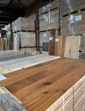 Uitverkoop eiken vloeren parket restpartijen visgraat vloer beschikbaar voor biedingen