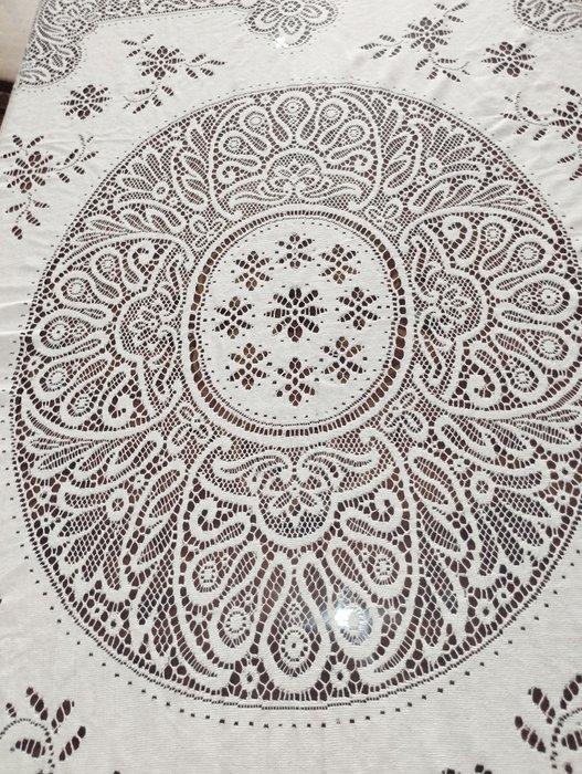 Dama - Tafelkleed - 2.6 cm - 2.35 cm - Antiek, Antiek en Kunst, Antiek | Meubels | Tafels