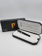 Omas - Pluma estilografica omas 360 gray pearl -, Verzamelen, Nieuw