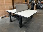 Refurbished duo bureau Herman Miller, elektrisch verstelbaar, Huis en Inrichting, Bureaus, In hoogte verstelbaar, Zo goed als nieuw