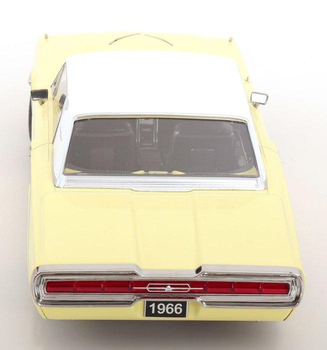 KK-Scale 1:18 - Modelauto - Ford Thunderbird Hardtop Coupe -, Hobby en Vrije tijd, Modelauto's | 1:5 tot 1:12