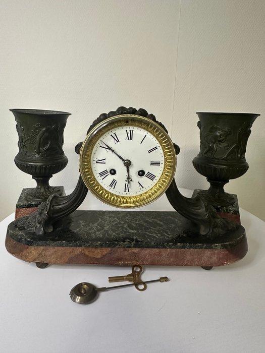 Klok en garnituur set (3) - Brons, Marmer, Zinklegering,, Antiek en Kunst, Antiek | Klokken