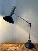 Designklassiker LOMI Schreibtischlampe - Metall,