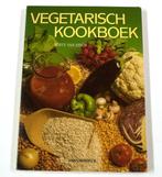 Vegetarisch Kookboek 9789026942037 Berty van Essen, Gelezen, Berty van Essen, Verzenden