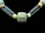 Oud Egyptisch + Mesopotamisch Ketting gemaakt van, Sieraden, Tassen en Uiterlijk, Antieke sieraden