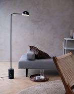 Dyberg Larsen - Staande lamp - Marmer - Zwart - Metaal,, Antiek en Kunst