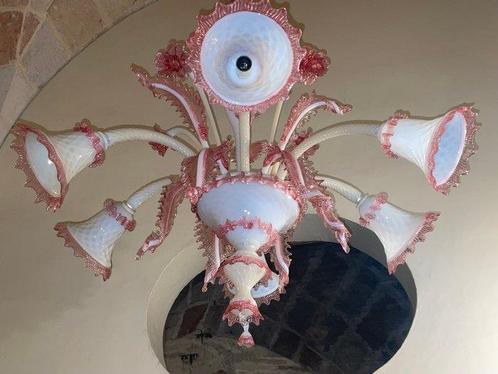 Kroonluchter - Murano - majestueus onbereikbaar, Antiek en Kunst, Antiek | Lampen