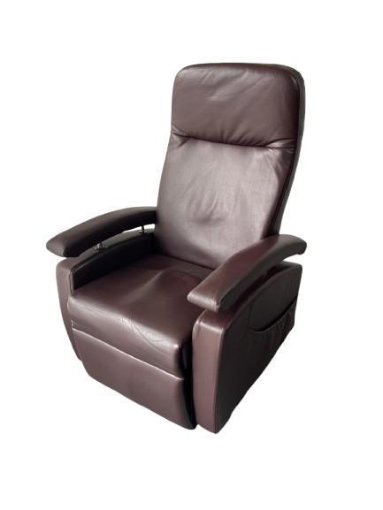 Fitform 570 sta op stoel Bruin leer met fit motion, Huis en Inrichting, Fauteuils, 50 tot 75 cm, Minder dan 75 cm, Zo goed als nieuw