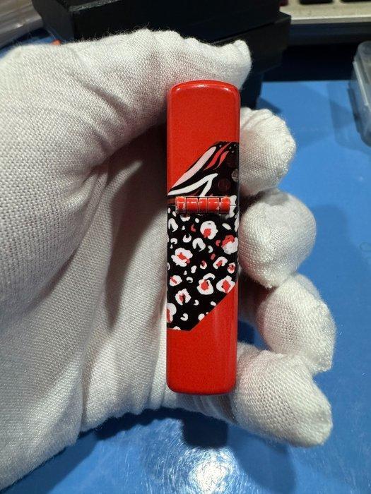 Zippo - Zonder Minimumprijs - Aansteker - Messing, Emaille, Verzamelen, Rookartikelen, Aanstekers en Luciferdoosjes